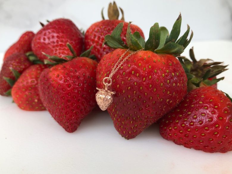 243 Strawberry Necklace Stock Photos, High-Res Pictures, and Images - Getty  Images