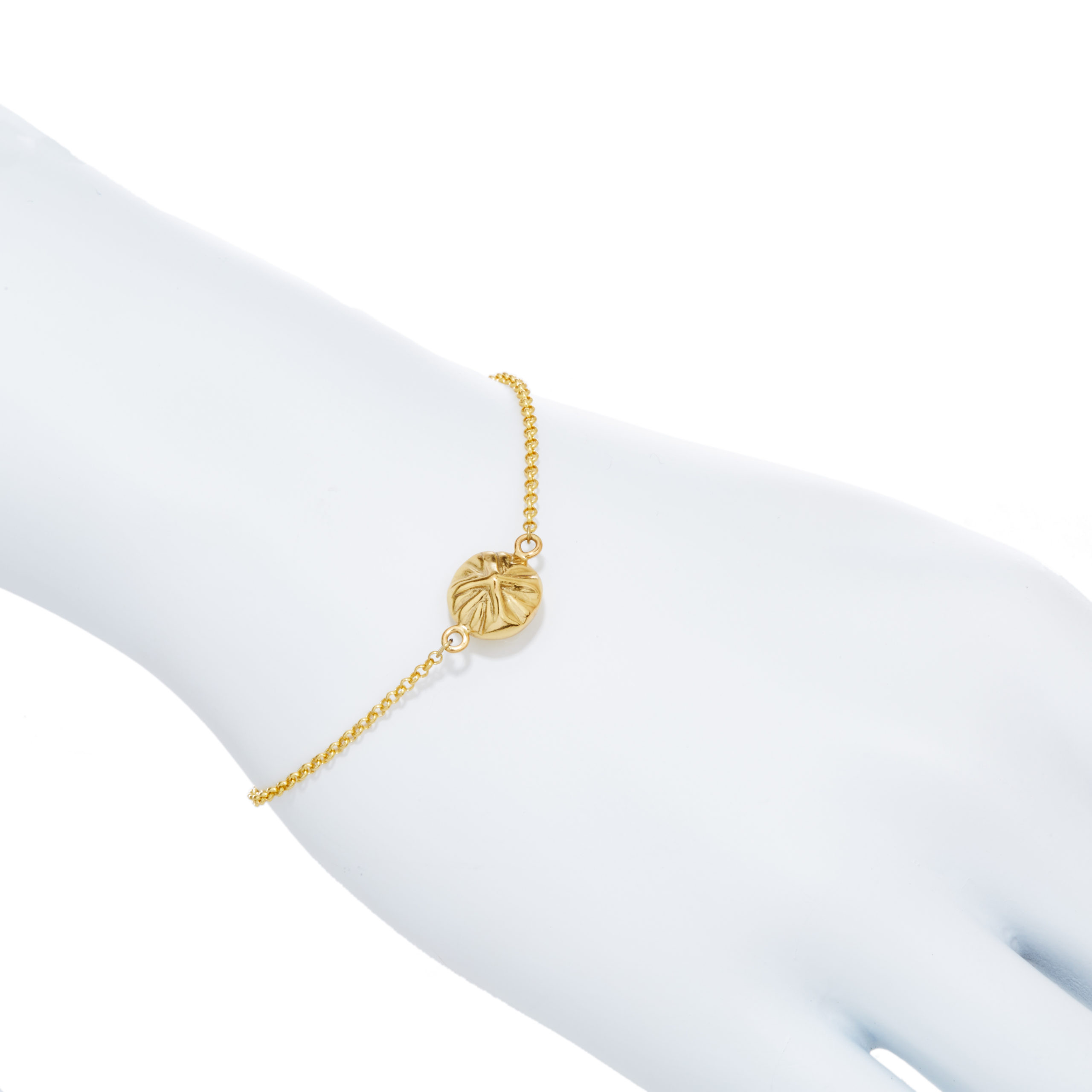momo　ブレスレット Momo Bracelet, Yellow Gold Plated - Delicacies