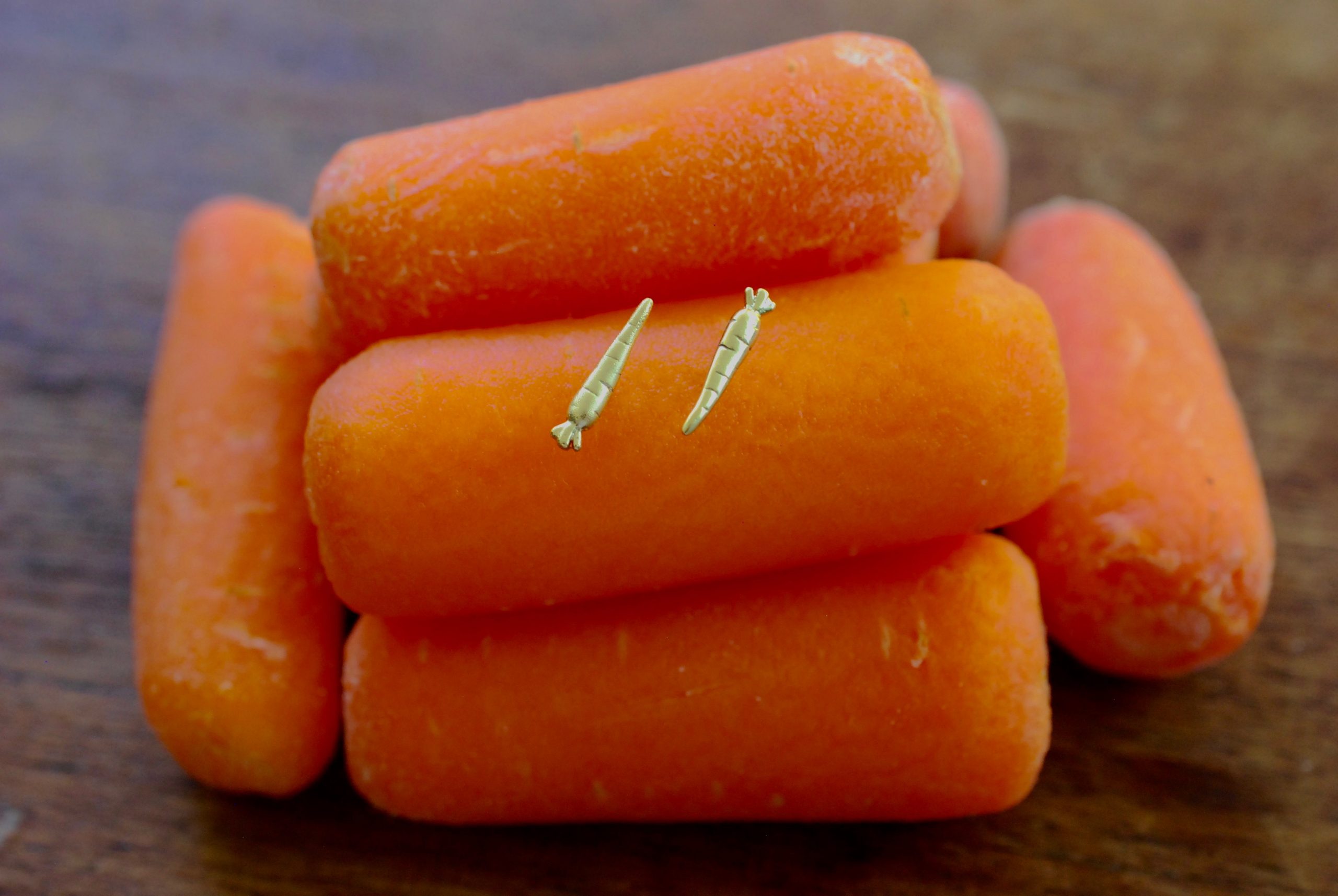 Carrot Earrings