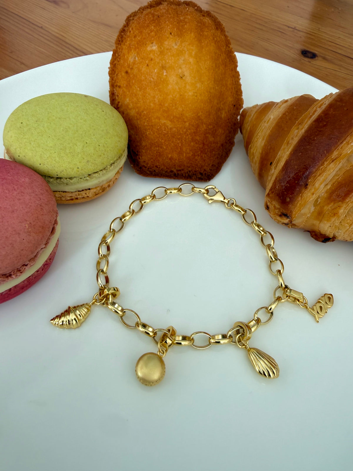 Dorie's French Pastry Charm Bracelet (bracelet + 4 charms)